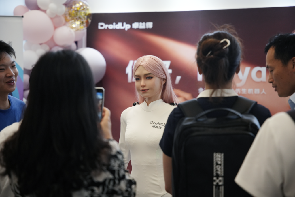 The World’s First Fully Biomimetic Humanoid Robot biomimetic humanoid robot